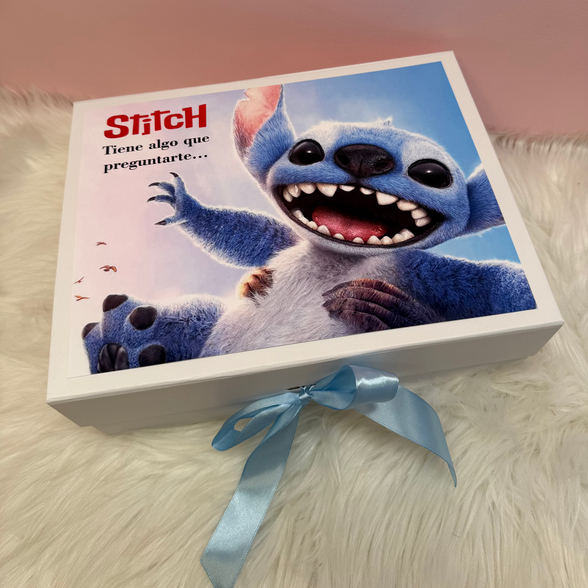 Caja de regalo romantica Stitch