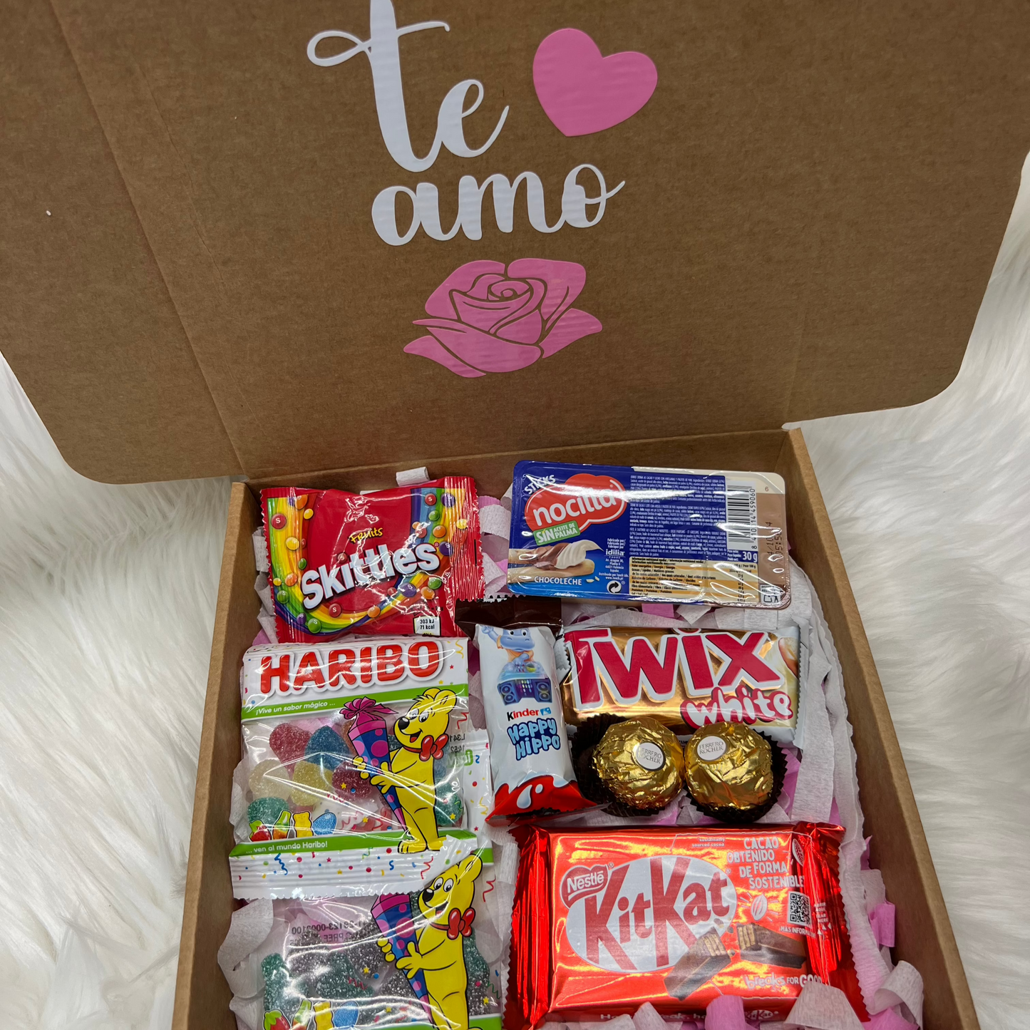 Caja personalizada con chuches y dedicatoria