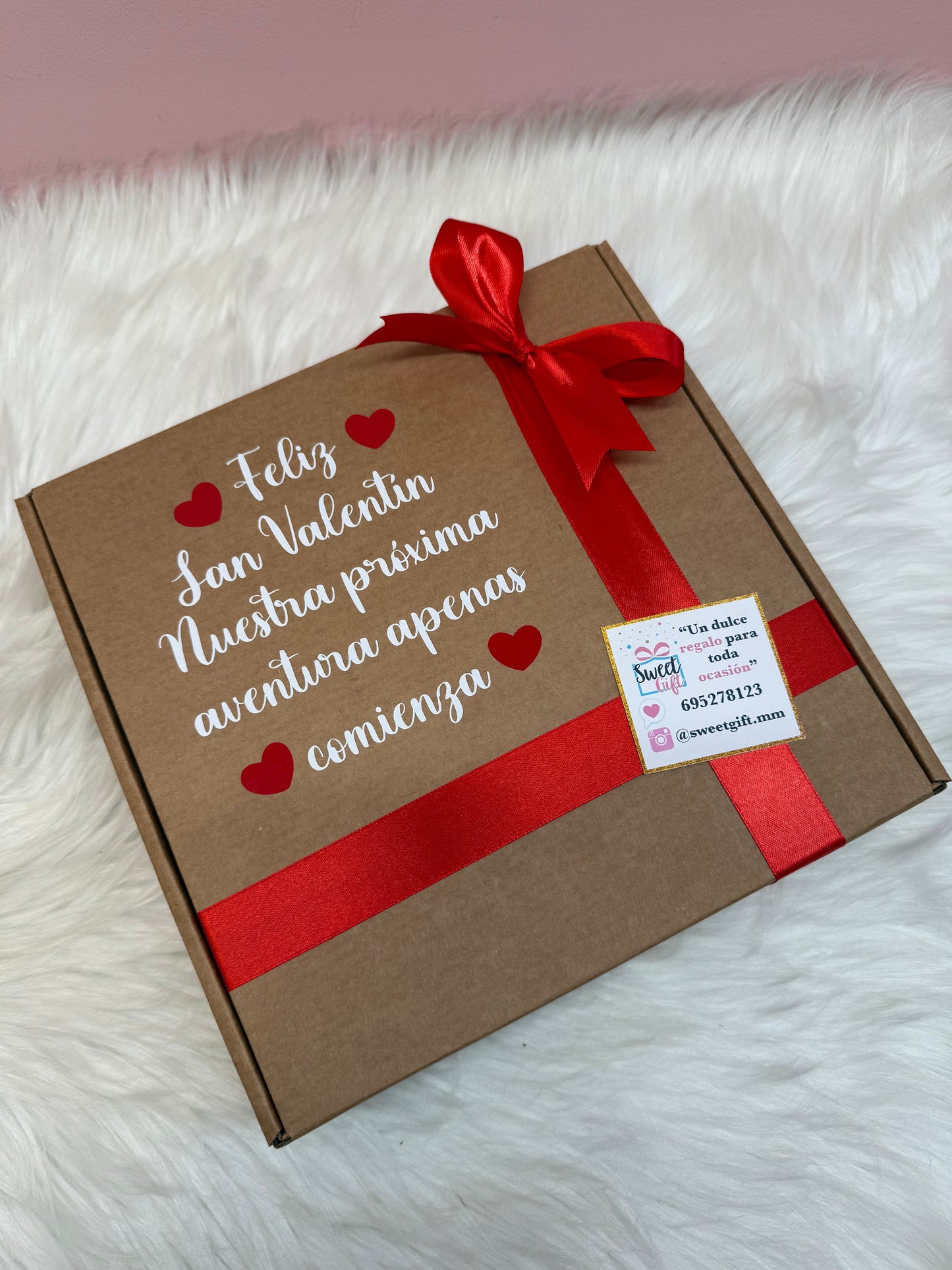 Caja personalizada san valentin, nuestra proxima aventura apenas comienza.