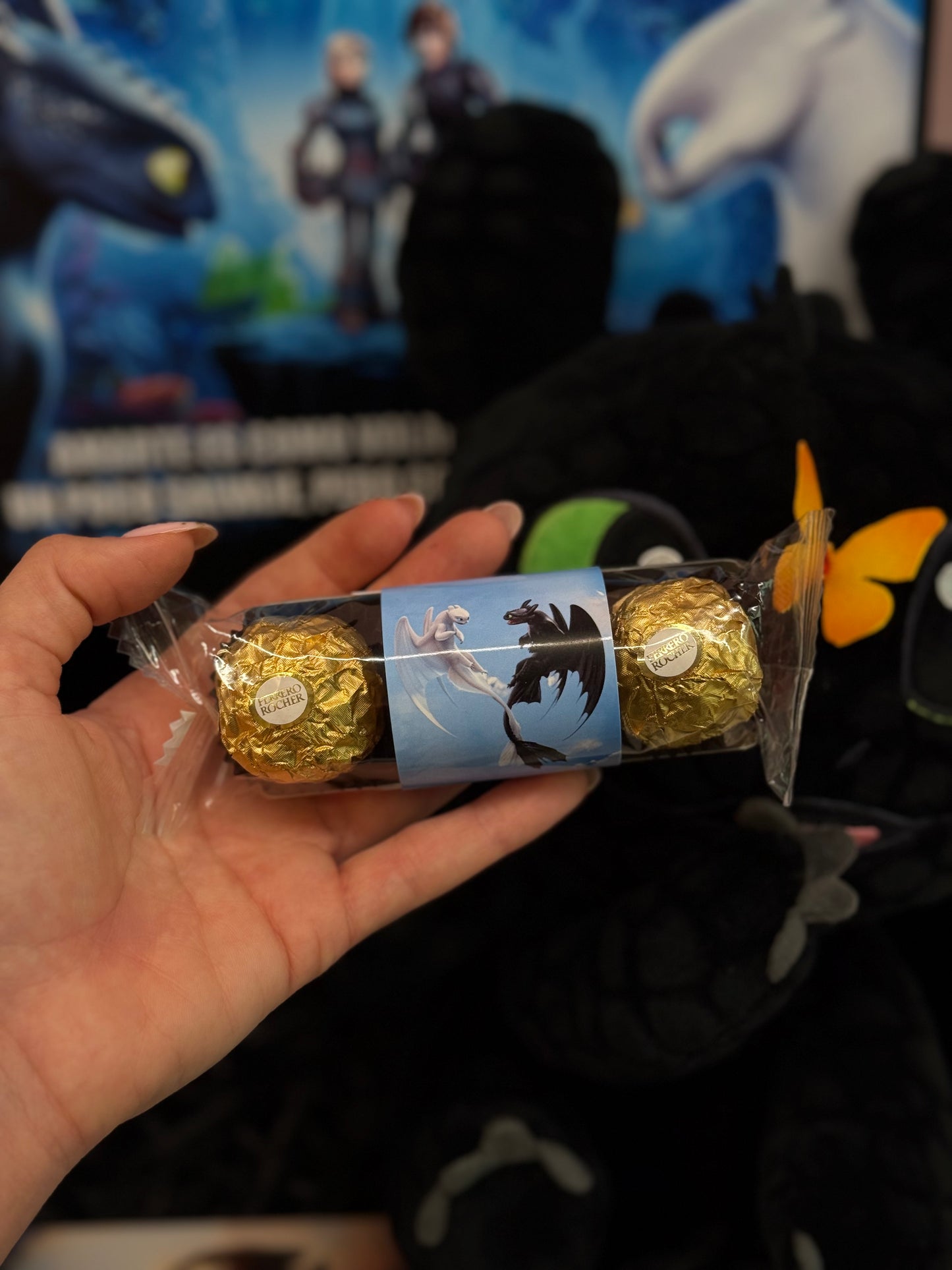 Chocolates ferrero rocher personalizados de como entrenar a tu dragon. furia nocturna y luminosa